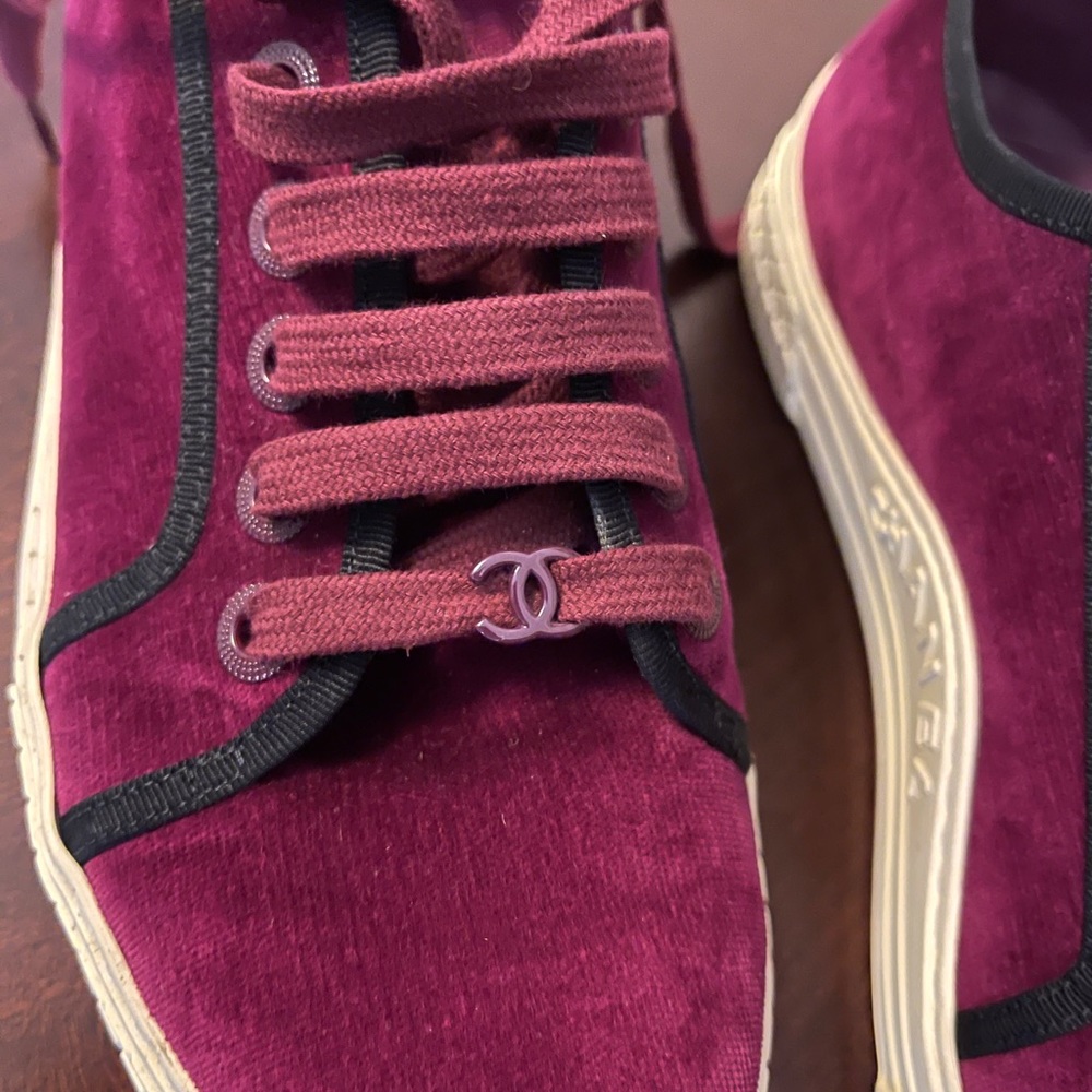 Chanel Sneakers - Picture 7 of 7